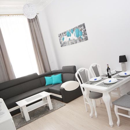 Apartament Pod Kopernikiem II Torun Bagian luar foto